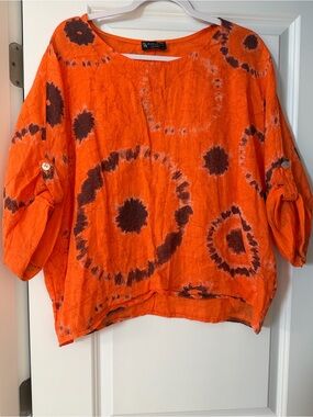 Bella Amore Bright Orange Tie-Dye Roll-Sleeve Women's Top